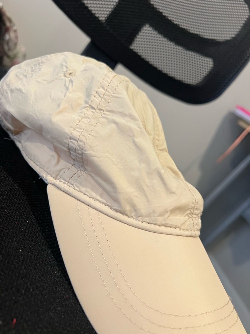 GIGI PIP Cream Lightweight Baseball Cap - Picture 2 of 5
